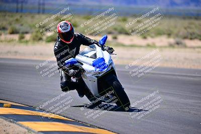 media/Mar-25-2024-Moto Forza (Mon) [[8d4319bd68]]/4-Novice Group/Session 3 (Turn 16 Inside)/